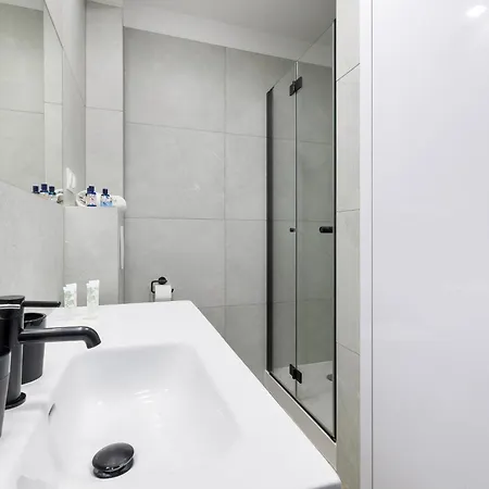 Manhhatan Pba - Strefa Basenowa - Easy - Rent